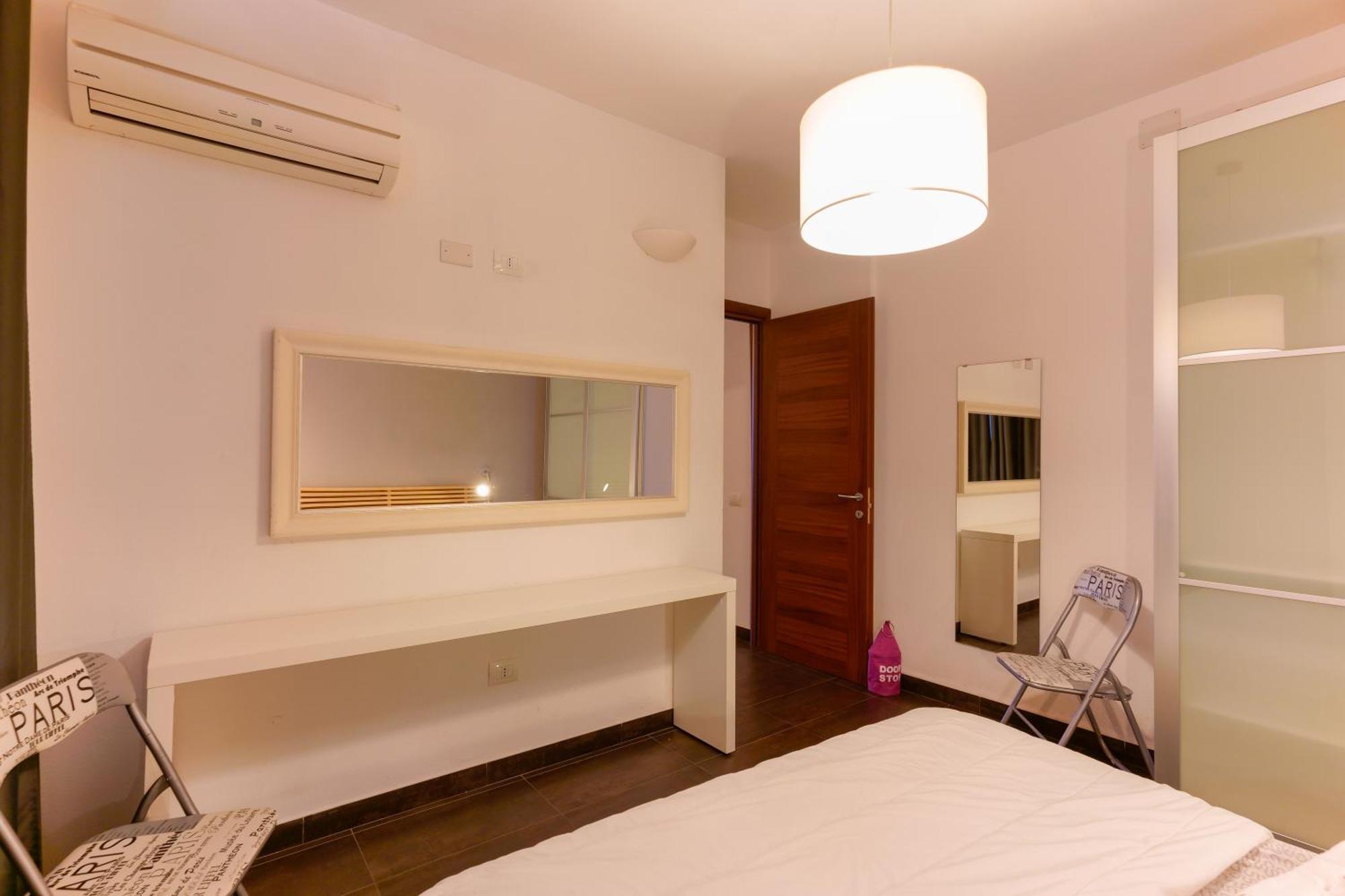 Il Palazz8 Hotel Iglesias Cameră foto